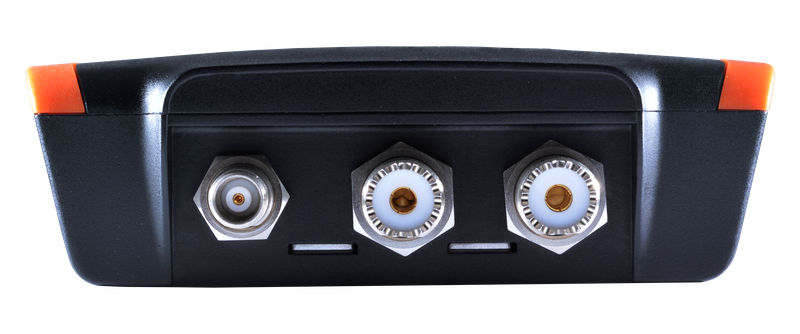 B953 AIS Transceiver + Fully Integrated high performance VHF Antenna Splitter